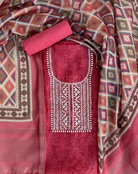 Chanderi Unstitched Suits: Fusing Heritage with Contemporary Chic