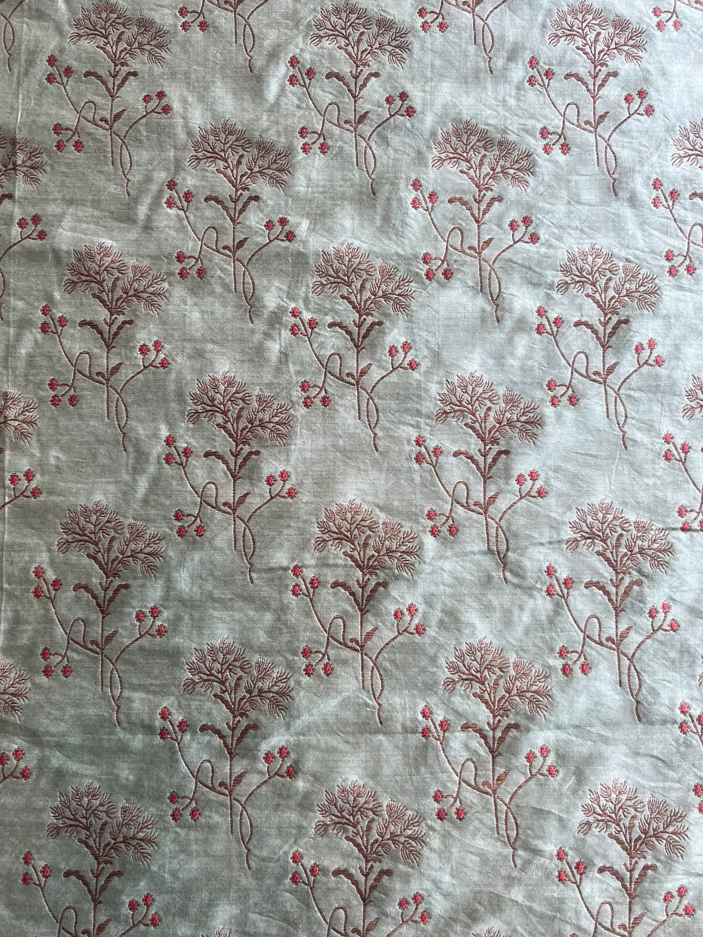 Green Jaal Weaved Pure Silk Fabric