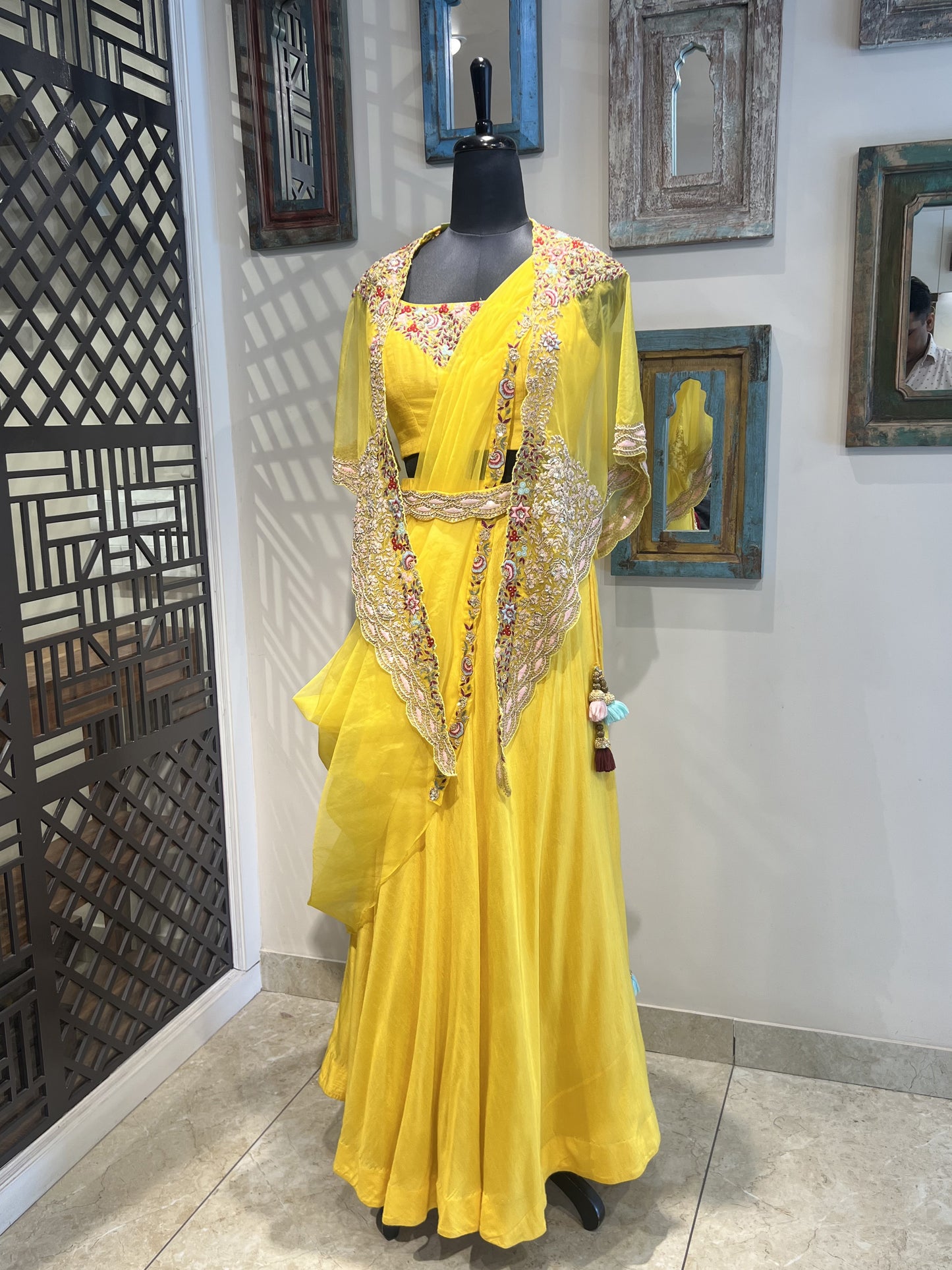 Yellow Hand Work Cape Lehanga