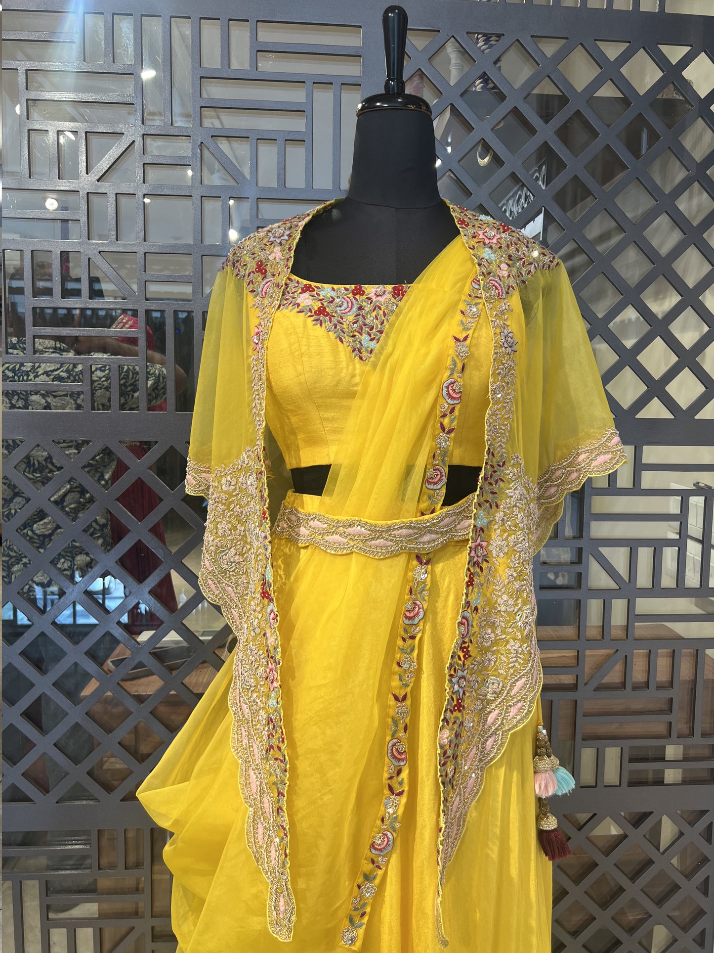 Yellow Hand Work Cape Lehanga