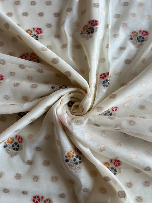 Multi Colour Weaved Buti Maheshwari Dayable Fabric