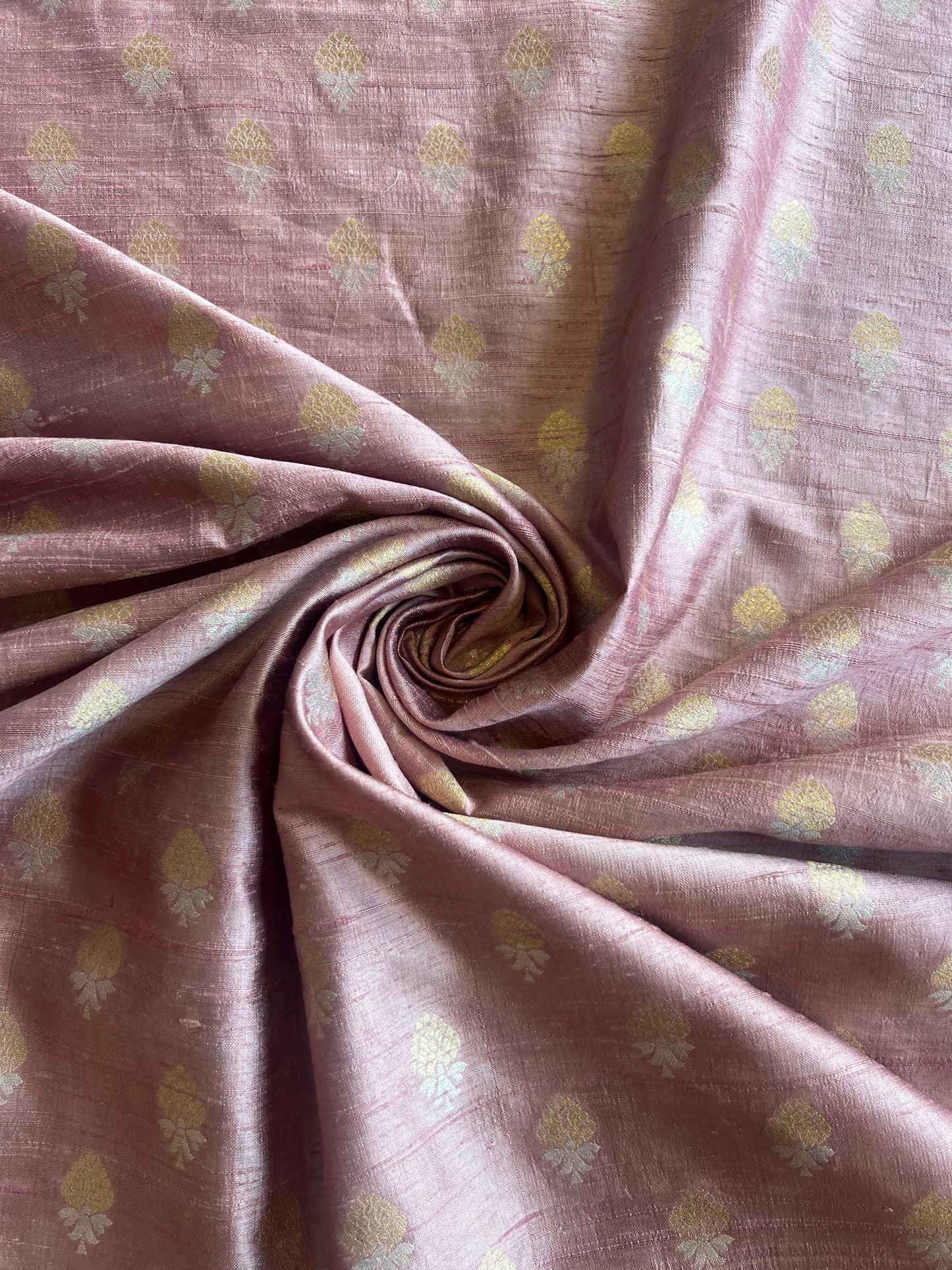 Pink Weaved Pure Raw Silk Fabric
