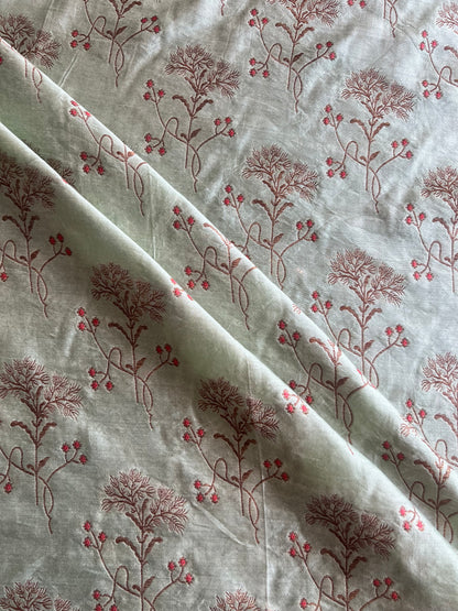 Green Jaal Weaved Pure Silk Fabric