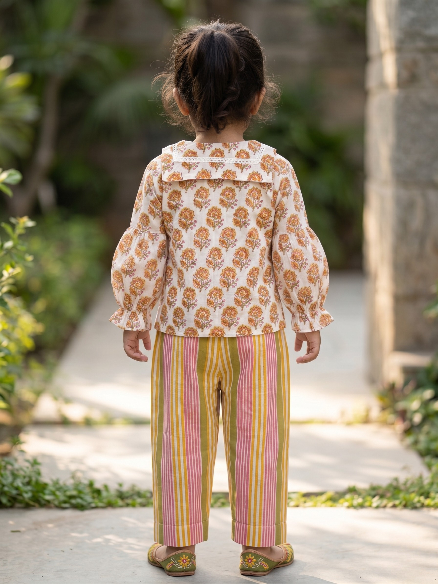Marigold Peasent Set